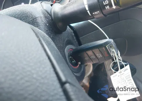 2017 Kia Forte Lx z USA, uszkodzony, nr VIN 3KPFL4A79HE033604